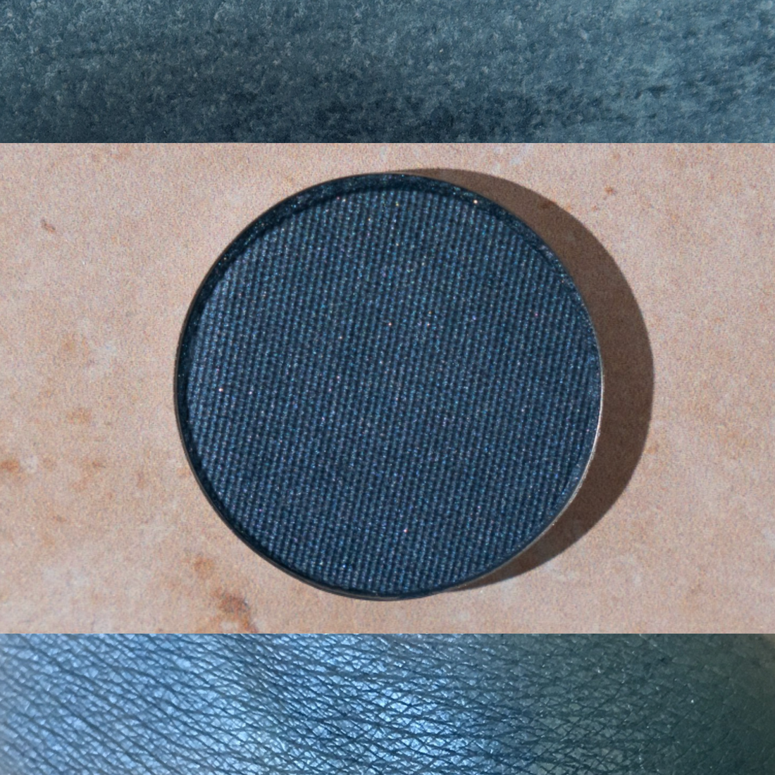 Blue Lagoon • Pressed Eyeshadow Pigment